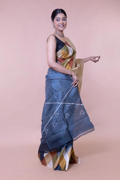 Elegant Silk Saree in Grey & Beige Combination-1 -Ramdhanu Ethnic
