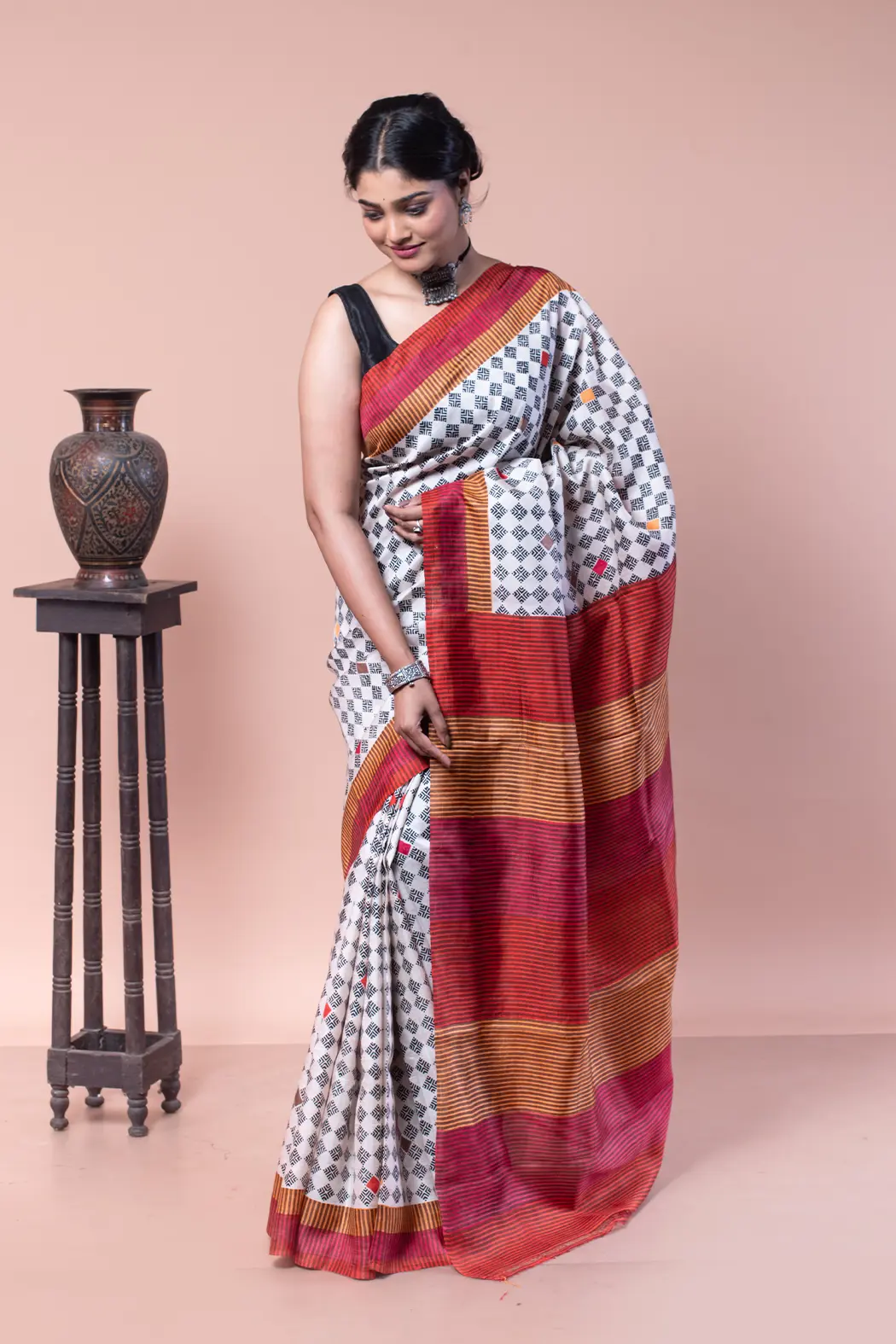 Buy Traditional block-printed saree for everyday wear-1 -Ramdhanu Ethnic