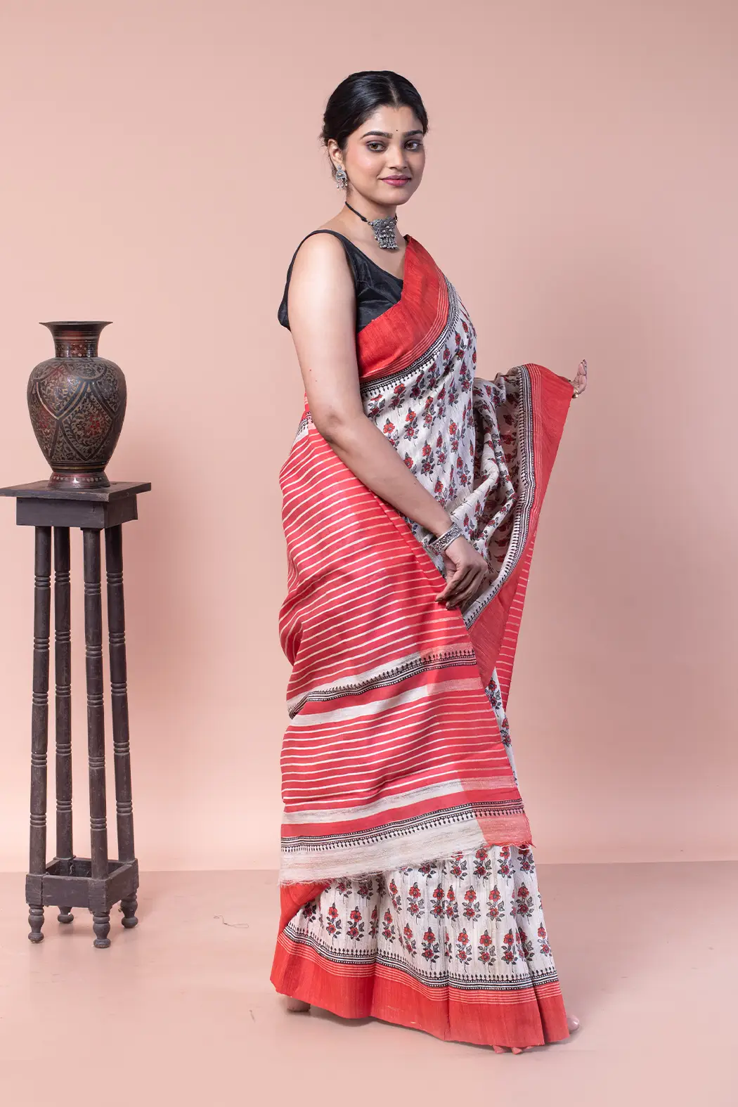 Printed Tussar Ghicha Silk Saree for all-day time occasions-2 -Ramdhanu Ethnic