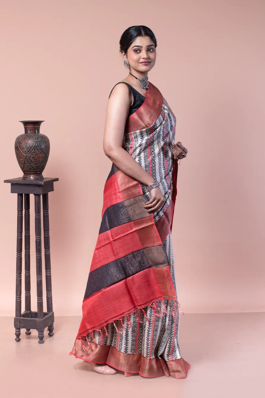 Printed saree with zari border is ideal for all-occasion wear-2 -Ramdhanu Ethnic