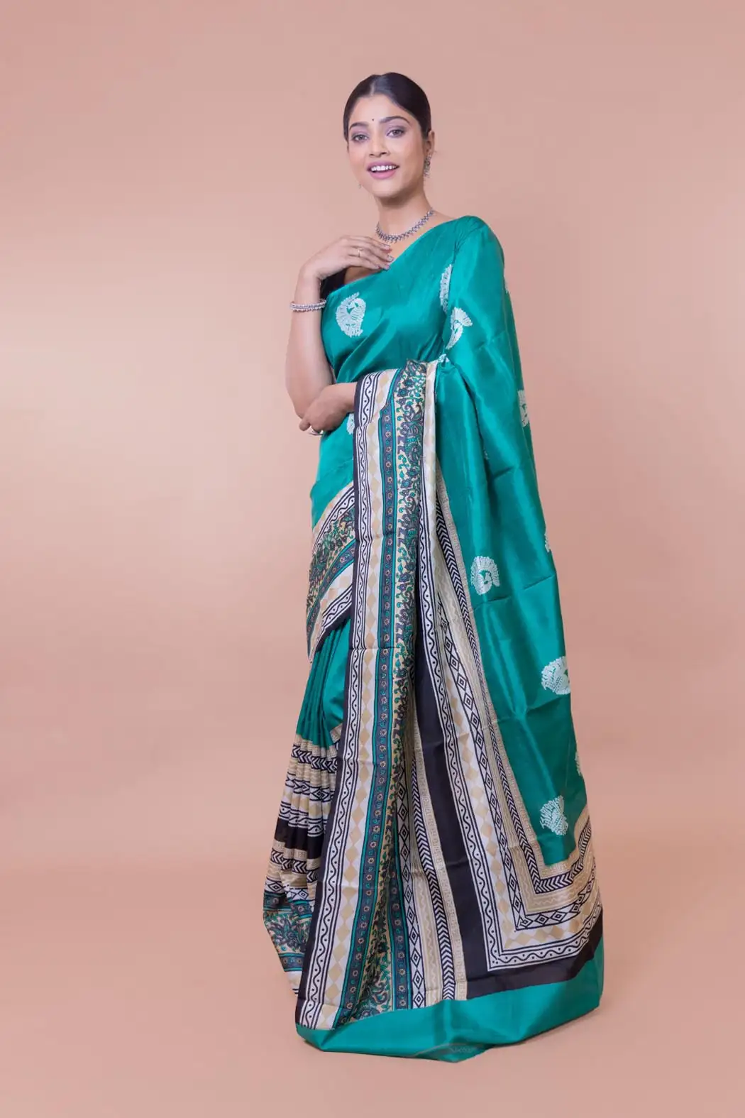 Buy pure silk sarees at affordable prices this season-1 -Ramdhanu Ethnic