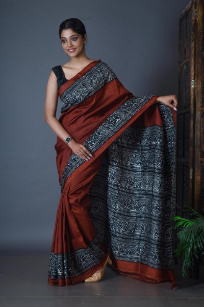 Elegant Sarees for Women | Traditional Indian Sari Collection | Almaari  Fashion