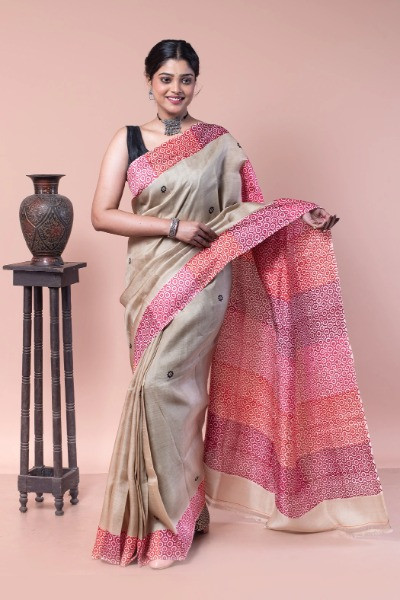 Buy beige color silk saree for any day time event -Ramdhanu Ethnic
