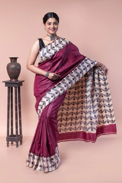 Maroon color saree perfect for family get-togethers -Ramdhanu Ethnic