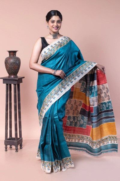 Blue and white saree is always go for any evening parties -Ramdhanu Ethnic