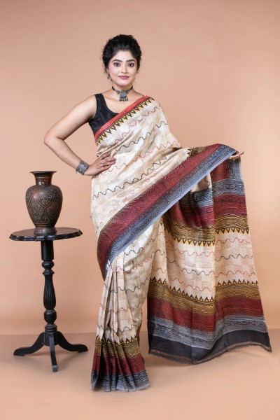 Multi color handwoven gachi tussar silk saree is ideal for any occasion -Ramdhanu Ethnic