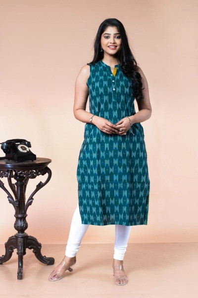 Green Sleeveless Kurta -Ramdhanu