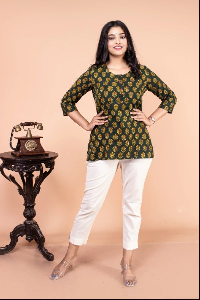 Green Short Top for Women -Ramdhanu