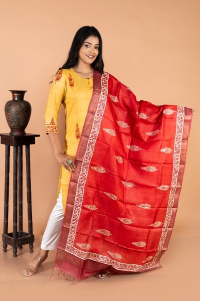 Red Printed Tussar Dupatta (Dupatta Only) -Ramdhanu