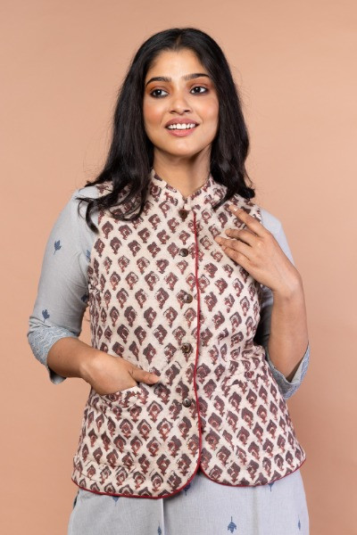 BROWN BAGRU AJRAK SLEEVELESS JACKET -Ramdhanu